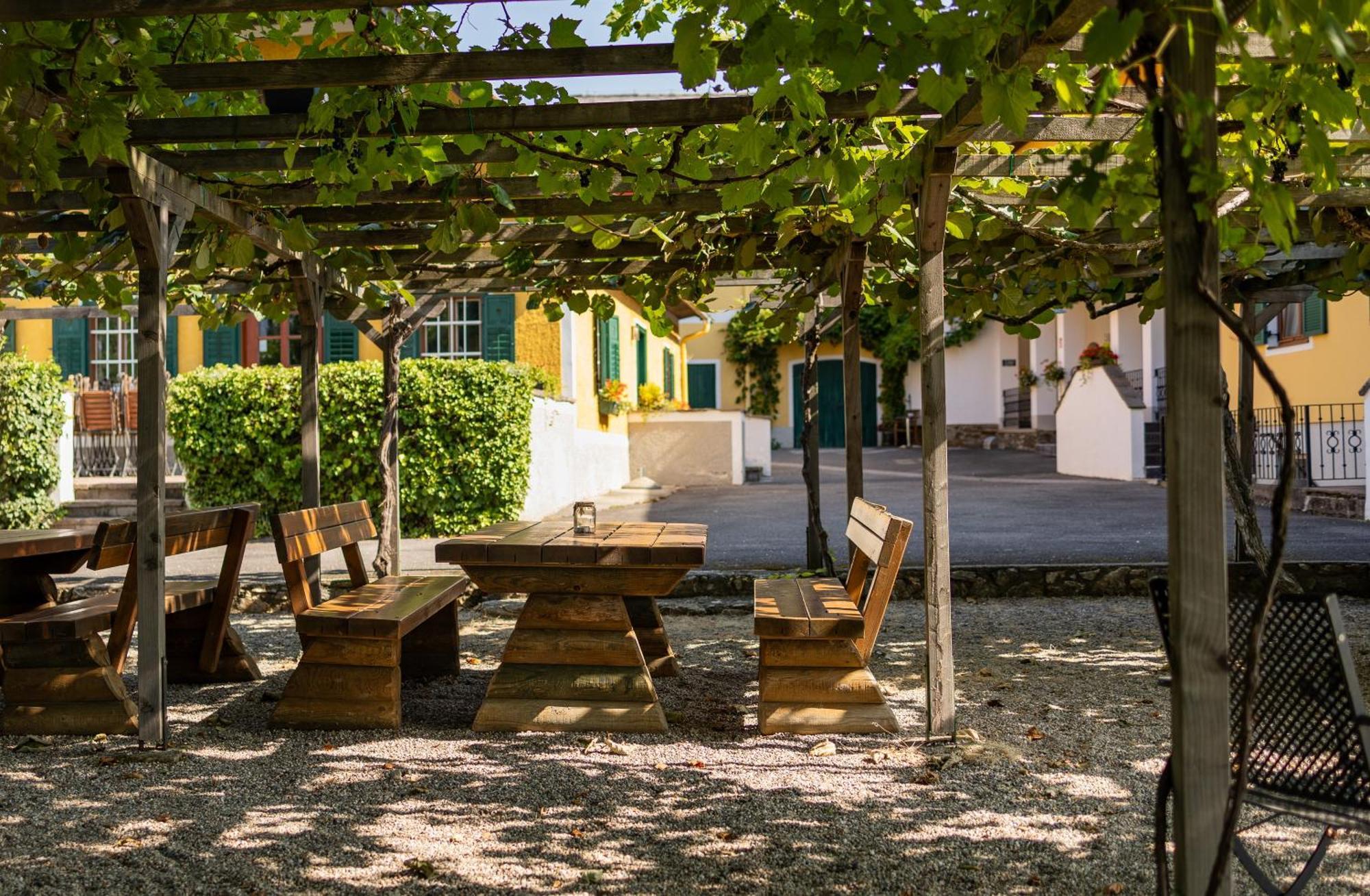 Stupperhof Hotel Kitzeck im Sausal Buitenkant foto